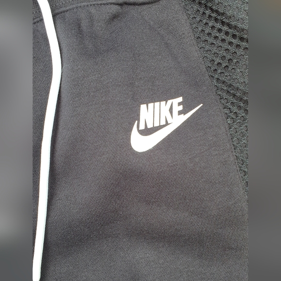 Nike NKct Ls F Ld99 Mesh joggers womens black 10s BNWT - Picture 3 of 10